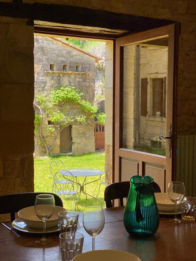 Les Courtines - Appartement De Caractere A La Roque-Gageac - Les Chenes Verts Exterior photo